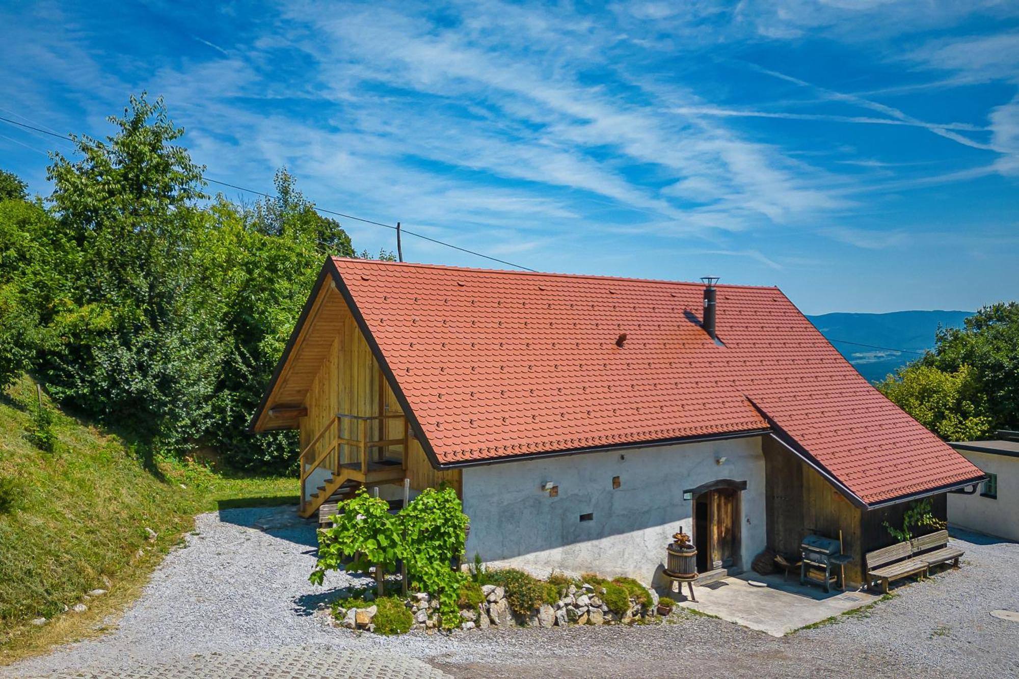 Vineyard Cottages Skatlar - Happy Rentals Otocec Exterior photo